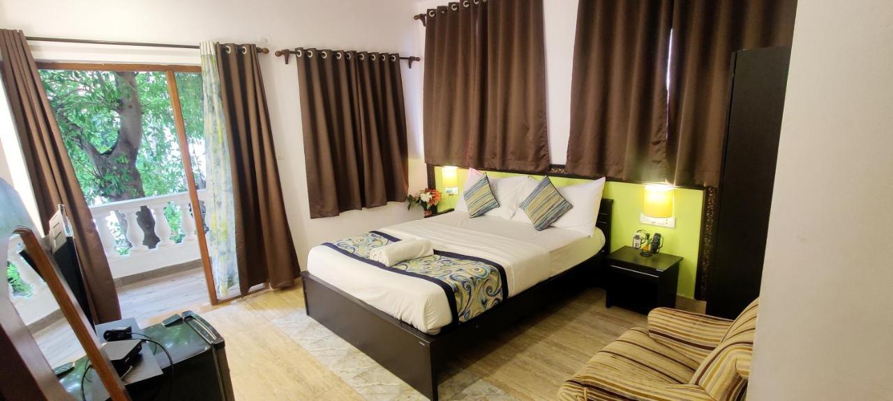 Wtf My House Hotel Baga Kültér fotó