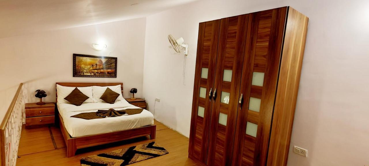 Wtf My House Hotel Baga Kültér fotó